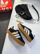 Tênis Adidas samba tricote