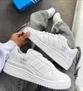 Tênis Adidas Fórum Low