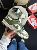 Tênis Nike Dunk Low