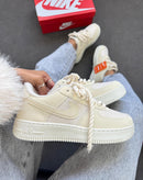 Tênis Nike Air Froce Off