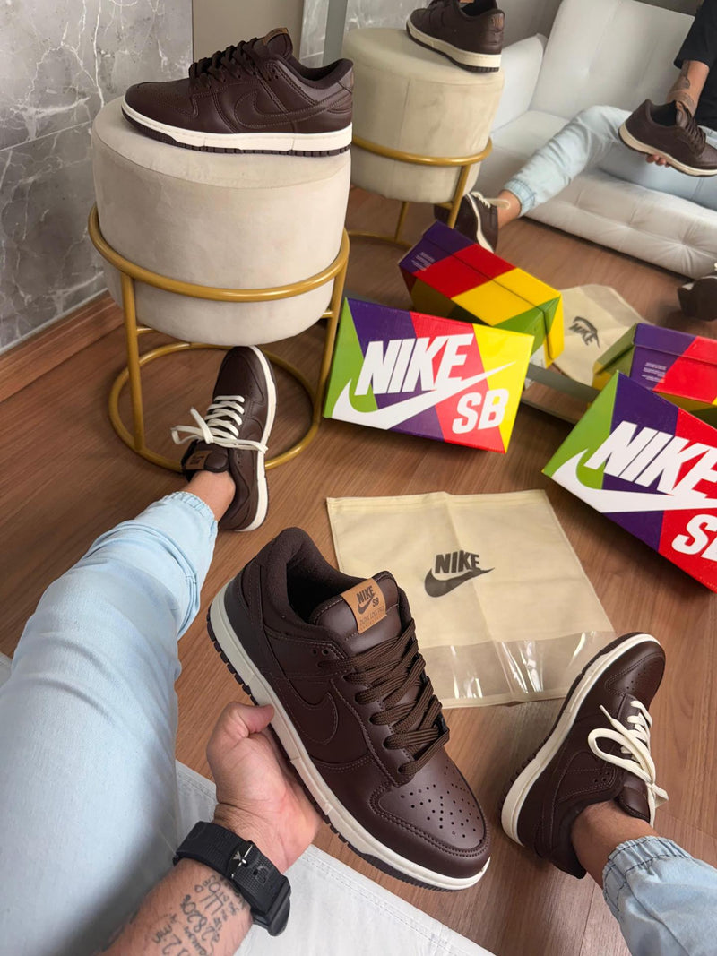 Tênis Nike Dunk Low